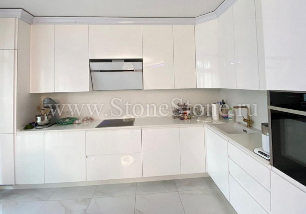 ���������� �� ������ Plaza Stone Panna Montata